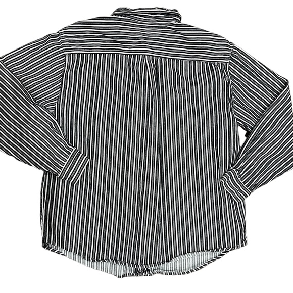 Westbound Christmas Button Up Shirt - Picture 2 of 5